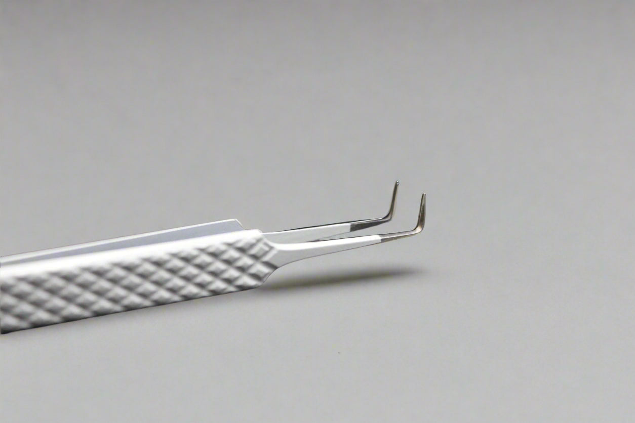 Tweezers